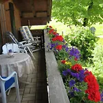 Haus Osterried Апартаменты *